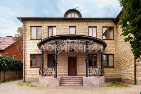 КП 10549 Сколково. Просторный кирпичный дом вблизи МКАД Новая Москва