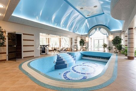 Изумрудная долина Изумрудная долина