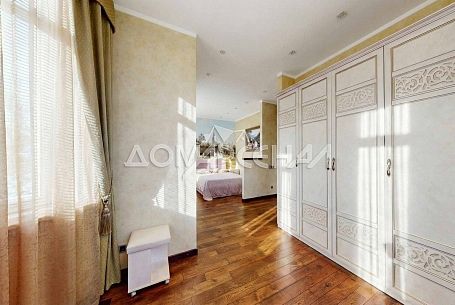 КП 11549 ЖК Дубровка. Меблированный 3х уровневый таунхаус 270 кв.м КП 11549 ЖК Дубровка. Меблированный 3х уровневый таунхаус 270 кв.м