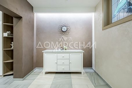 Западная резиденция