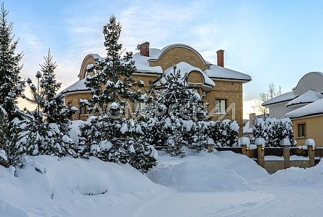 Купить участок в коттеджном поселоке Президент