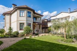 11431 КП Зеленые Холмы. Красивый новый дом с изысканным ремонтом и продуманной планировкой.