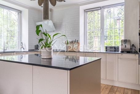 Купить дом в КП 11454 КП Большое Покровское. Меблированный дом в стиле современной классики