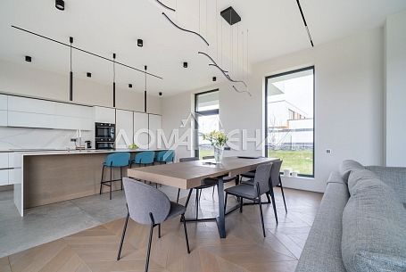 Райт Вилладж