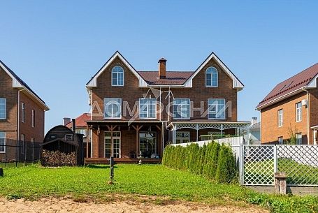 Купить коттедж в коттеджном поселоке Русская усадьба