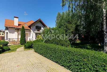 Лесное озеро