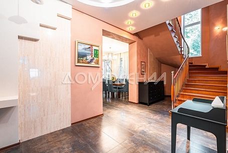 Продажа коттеджей в КП Лесное озеро КП