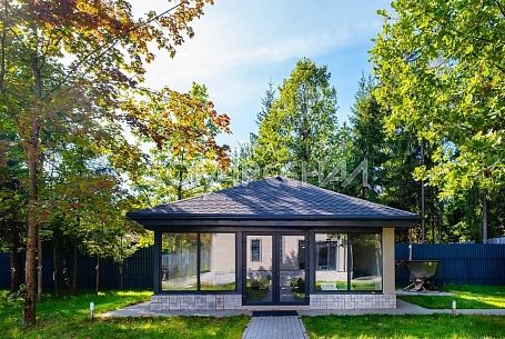 Зеленая роща