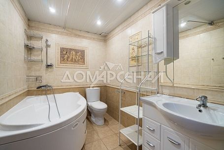 Продажа коттеджей в КП Уварово