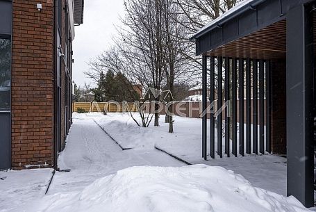 Продажа домов в КП 10653 КП Картмазово. Новый современный дом на участке 15 соток