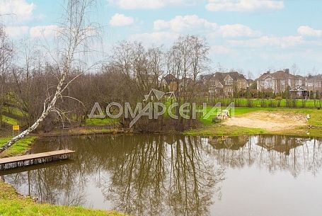 Купить участок в коттеджном поселоке Гайд Парк