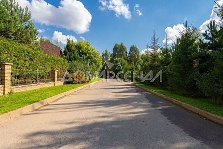 Купить коттедж в коттеджном поселоке Президент