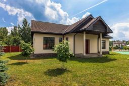 11724 КП Поливаново. Одноэтажный коттедж на просторном участке