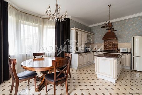 Продажа коттеджей в КП Шатры КП