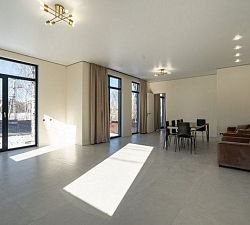 11043 КП Лисья горка. Современный коттедж в дубовой роще