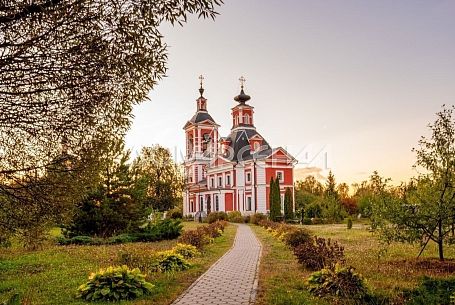 Купить участок в коттеджном поселоке Ново-Троицкое-1