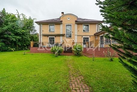 Купить дом в КП 11454 КП Большое Покровское. Меблированный дом в стиле современной классики