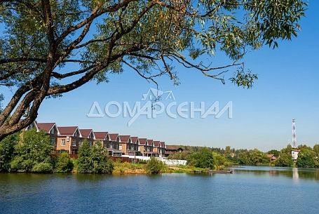 Купить участок в коттеджном поселоке Русская усадьба