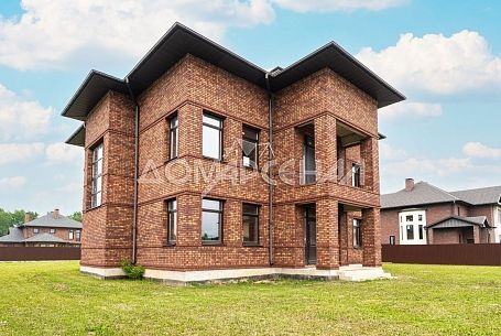 Коттеджный поселок Новая Ильичевка