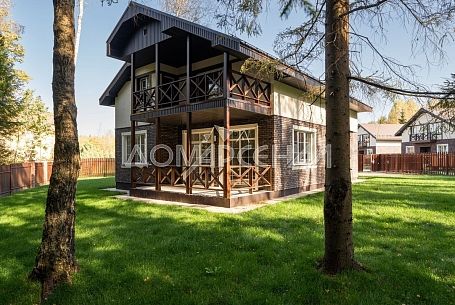 Продажа коттеджей в КП Лесное озеро