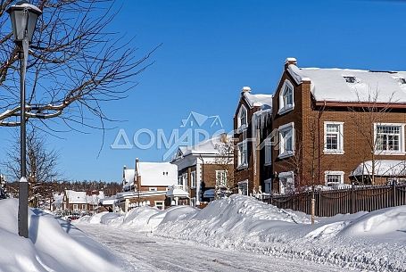 Купить дом в коттеджном поселоке Бристоль