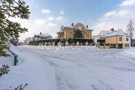 Купить дом в коттеджном поселоке Президент