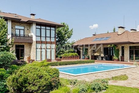 Продажа коттеджей в КП Променад