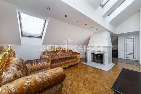 КП 8980 Милюково. Аренда уютного коттеджа в классическом стиле