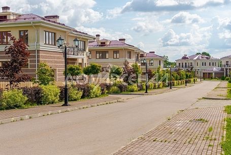 Купить коттедж в коттеджном поселоке Резиденция Николинские Ключи