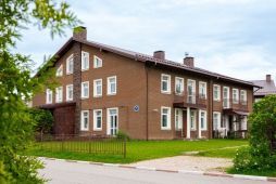 11233 КП Бристоль. Просторный таунхаус  в лучшем поселке, для комфортной жизни за городом
