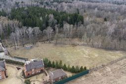 10400 КП Бельгийская деревня. Просторный лесной участок 122 сотки