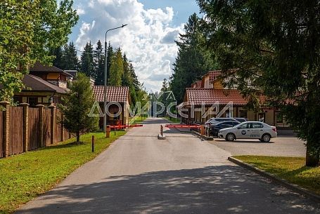 Купить участок в коттеджном поселоке Ваутутинки