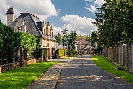 Купить участок в коттеджном поселоке Ваутутинки