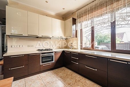 КП 11096 Изварино. Просторный дом в черте города  Новая Москва