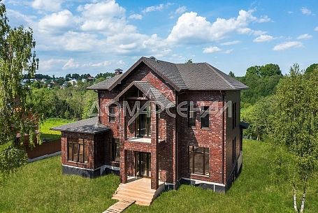 Продажа коттеджей в КП Новая Ильичевка