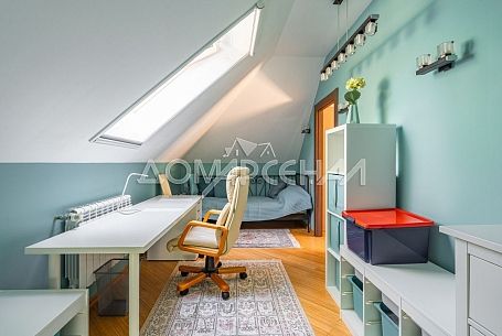 Продажа коттеджей в КП Лесное озеро КП