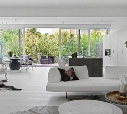 11515 КП Парк Авеню. Современный, полностью готового к проживанию угловой таунхаус