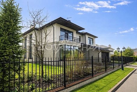 Купить дом в КП КП Лион