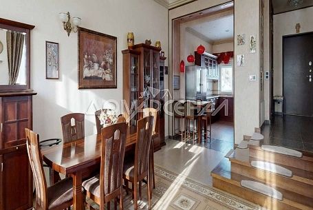 Продажа таунхаусов в КП 11549 ЖК Дубровка. Меблированный 3х уровневый таунхаус 270 кв.м Продажа таунхаусов в КП 11549 ЖК Дубровка. Меблированный 3х уровневый таунхаус 270 кв.м