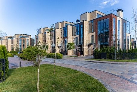 Продажа таунхаусов в КП Парк Фонте КП