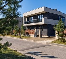 11163 КП Глаголево-Парк. Современный дом под отделку с видом на хвойный лес