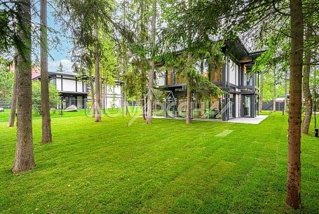 Купить коттедж в КП Зеленая роща