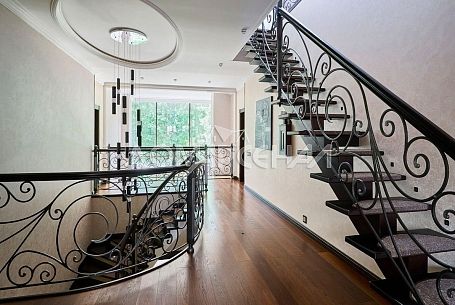 Зеленая роща