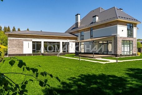 Продажа коттеджей в КП Графские пруды