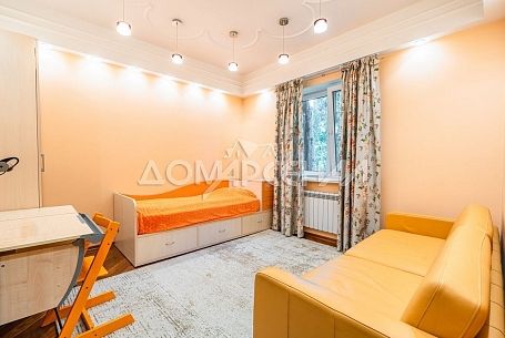 Продажа коттеджей в КП Лесное озеро КП