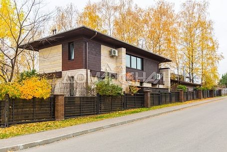 Продажа коттеджей в КП Крекшино