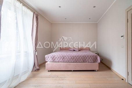 Коттеджный поселок 11454 КП Большое Покровское. Меблированный дом в стиле современной классики