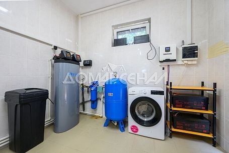 КП 10888 Рожновка. Современный коттедж на лесном участке