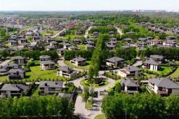 11743 КП Крекшино. Прилесной участок 22,37 соток в охраняемом посёлке