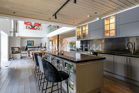 11621 КП Внуково. Дом среди вековых сосен 11621 КП Внуково. Дом среди вековых сосен